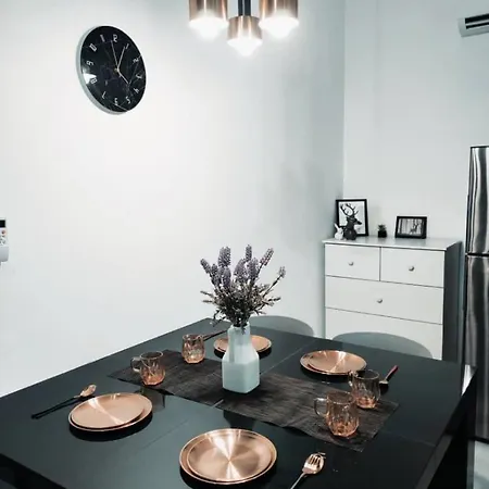 Neu Suites Advance Homestay Klcc